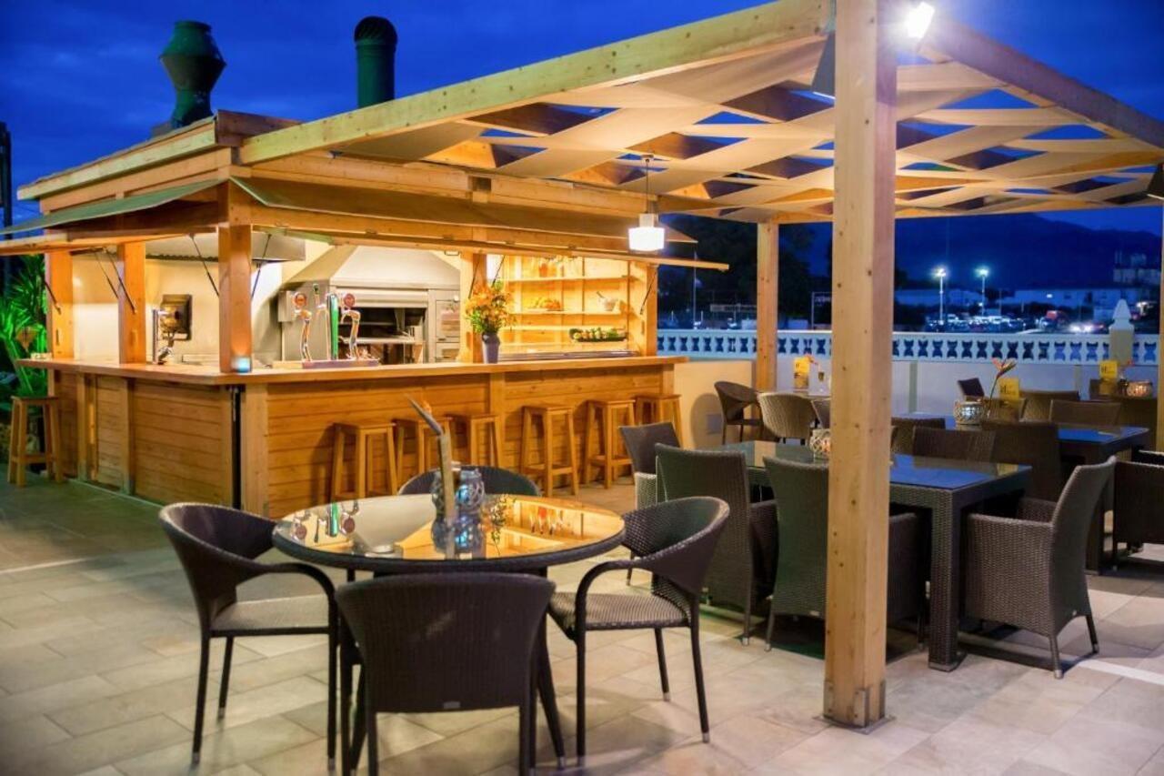 Hotel Noguera אלביר מראה חיצוני תמונה