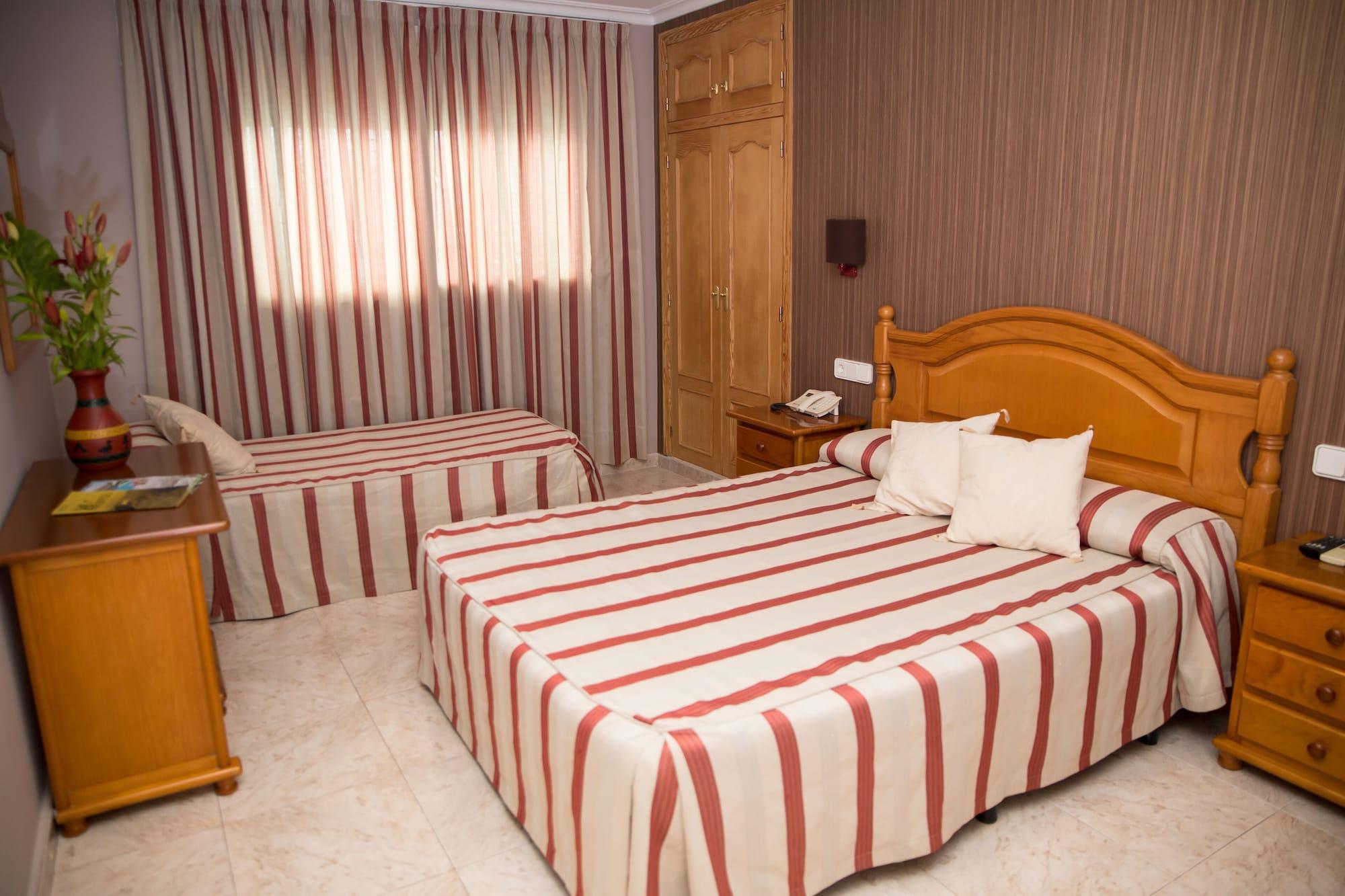 Hotel Noguera אלביר מראה חיצוני תמונה